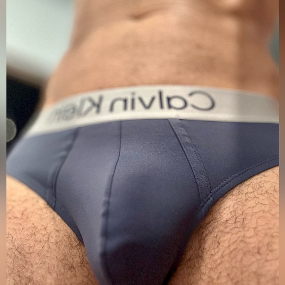 Calvin Klein Navy Blue Briefs - Picture 9 of 10